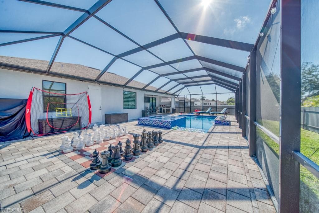 1528 NW 24th PL-40