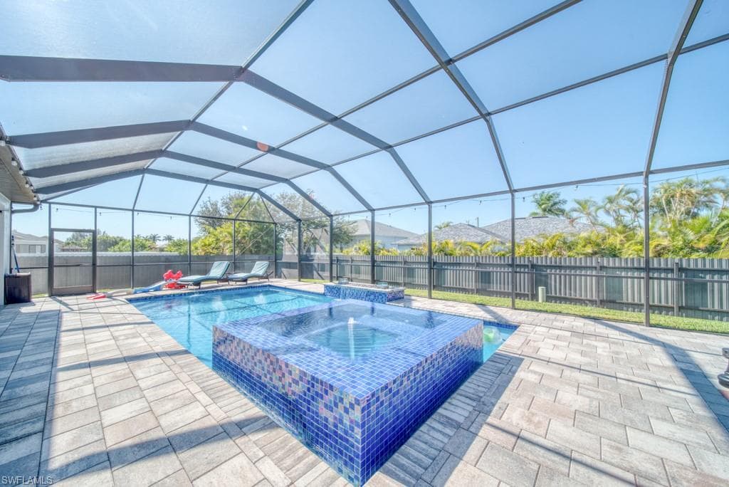 1528 NW 24th PL-36