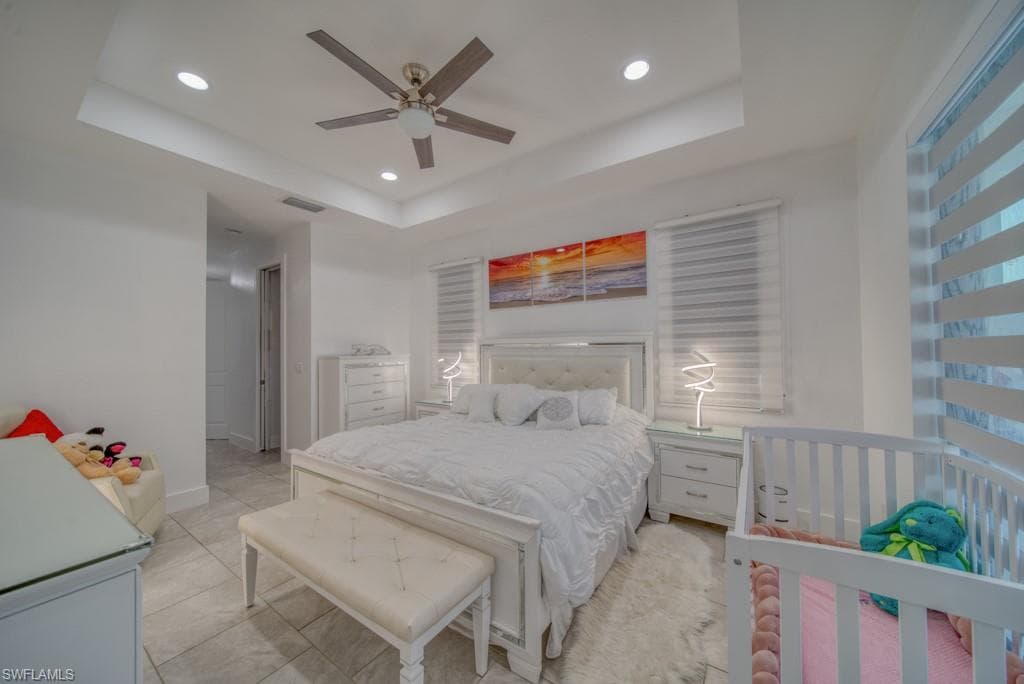 1528 NW 24th PL-14