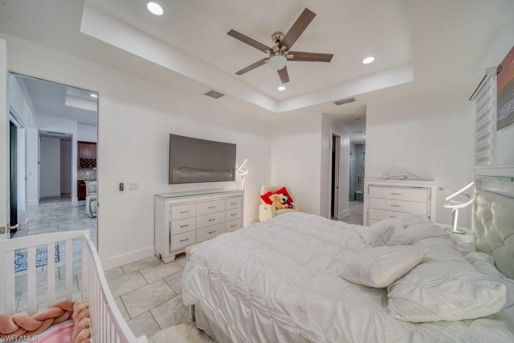 1528 NW 24th PL-10