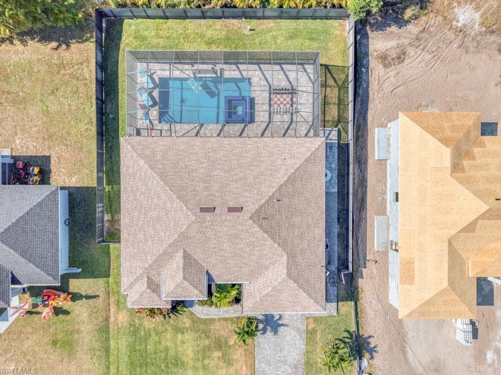 1528 NW 24th PL-43