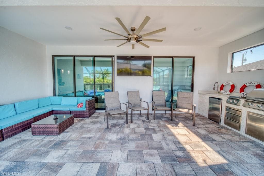 1528 NW 24th PL-38