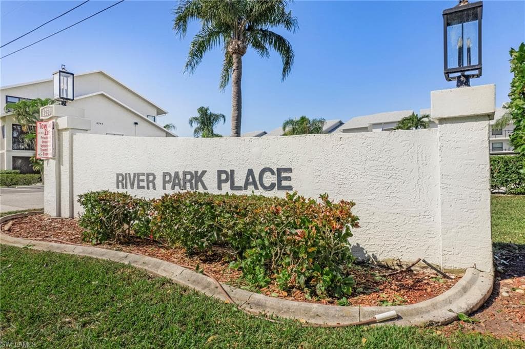 4244 SE 20th PL # 116, CAPE CORAL FL 33904-26
