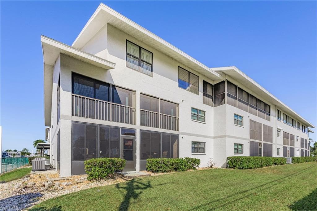 4244 SE 20th PL # 116, CAPE CORAL FL 33904-37