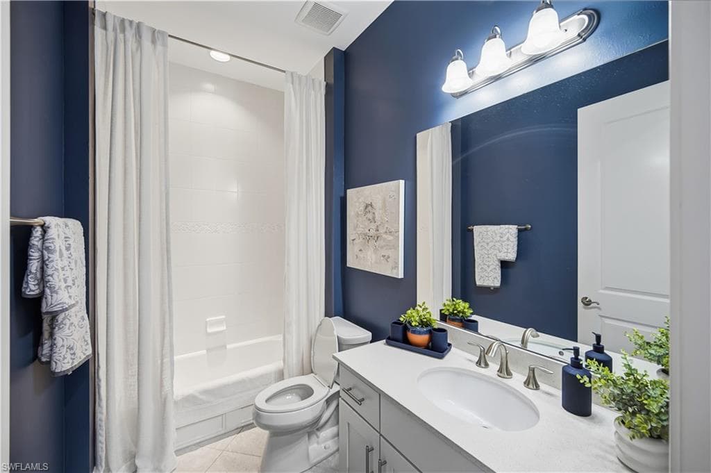 4664 Abaca CIR, NAPLES FL 34119-16