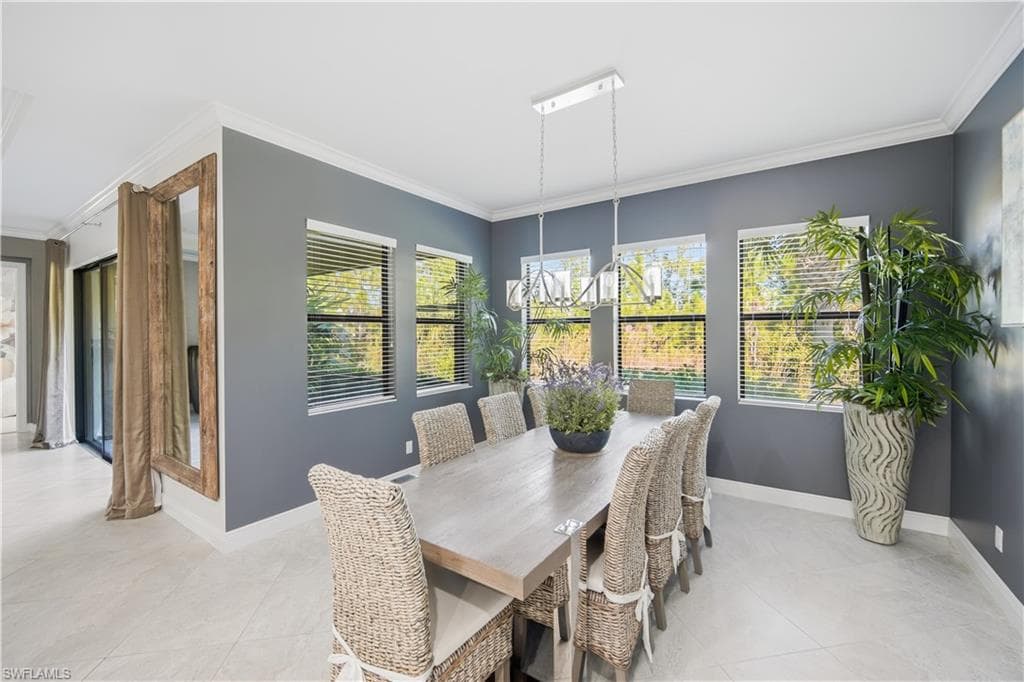 4664 Abaca CIR, NAPLES FL 34119-6