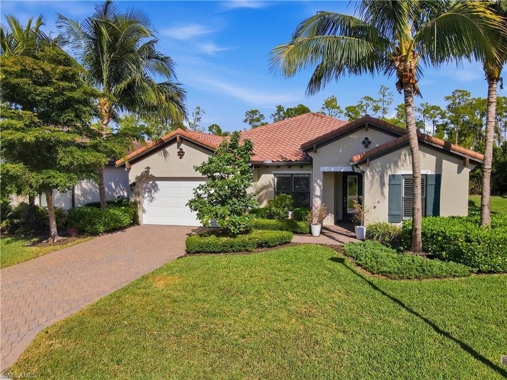 4664 Abaca CIR, NAPLES FL 34119-31
