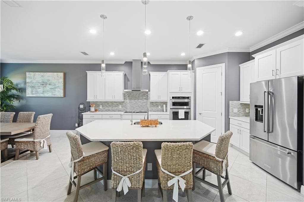 4664 Abaca CIR, NAPLES FL 34119-4