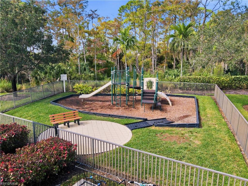 4664 Abaca CIR, NAPLES FL 34119-28
