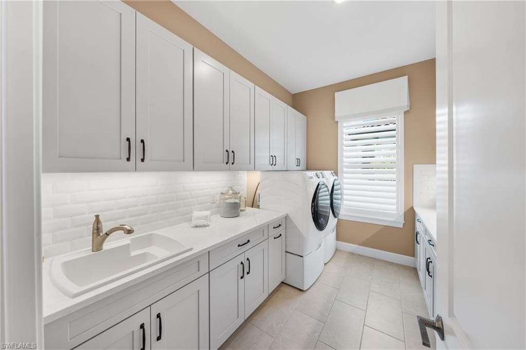 15266 Arpino CT, NAPLES FL 34114-36