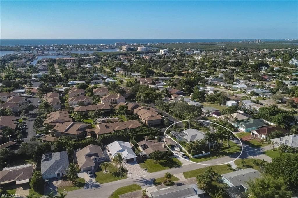 60 4th ST, BONITA SPRINGS FL 34134-8