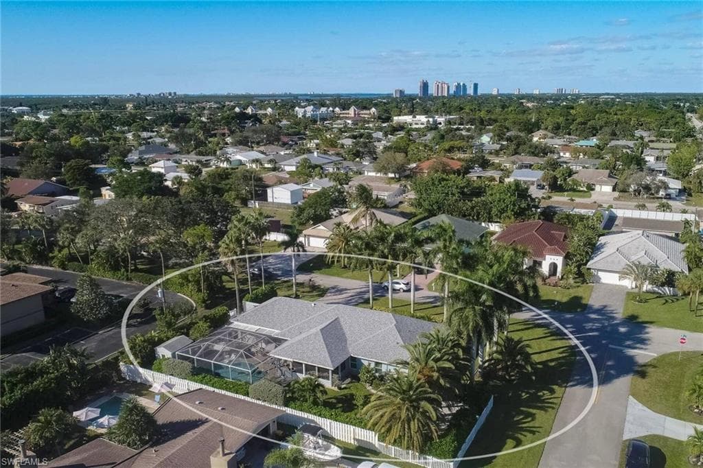 60 4th ST, BONITA SPRINGS FL 34134-10
