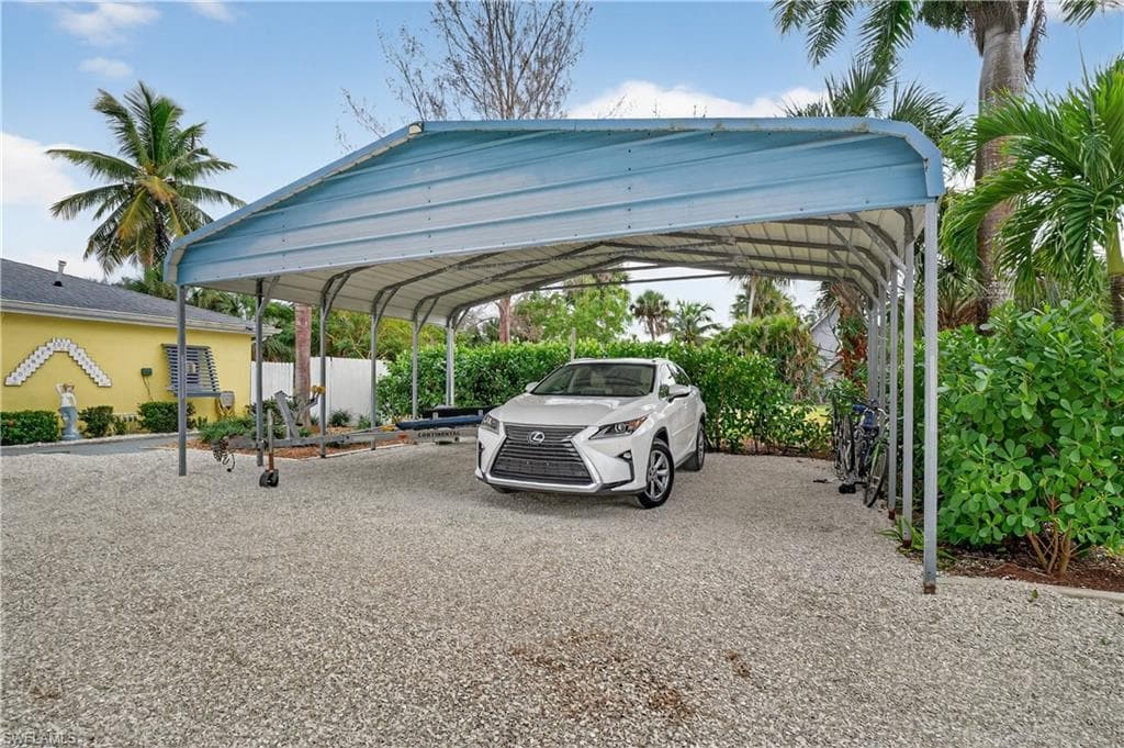 27526 Big Bend RD, BONITA SPRINGS FL 34134-39