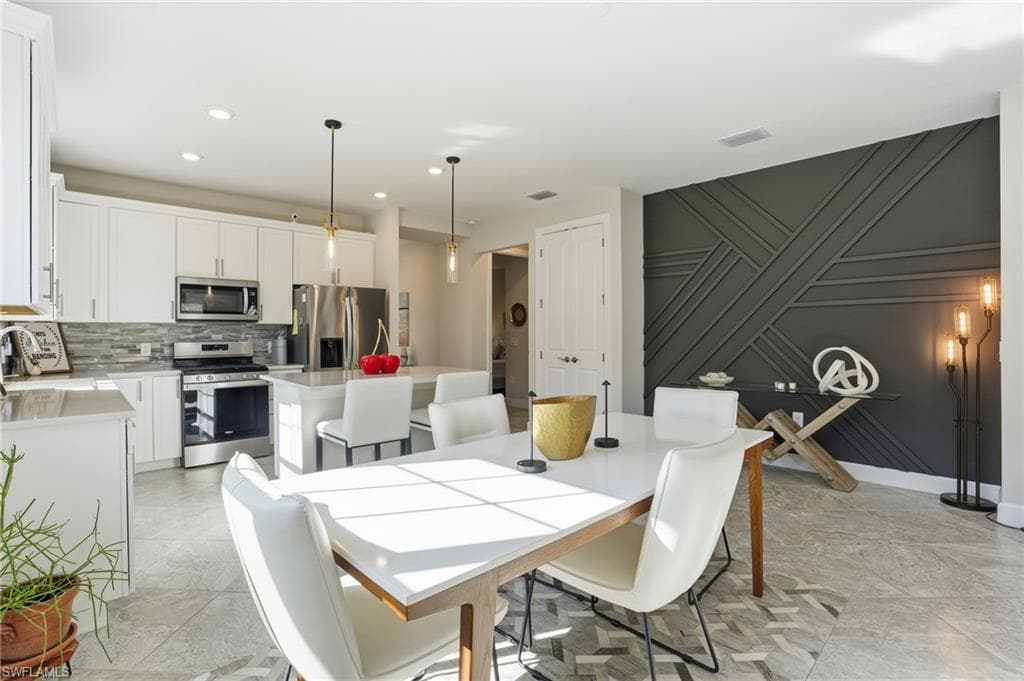 17377 Corsini DR, FORT MYERS FL 33913-13