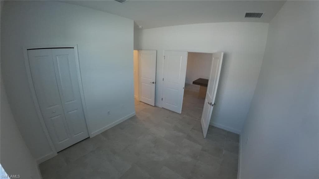 19552 Hinkley DR, ESTERO FL 33928-5