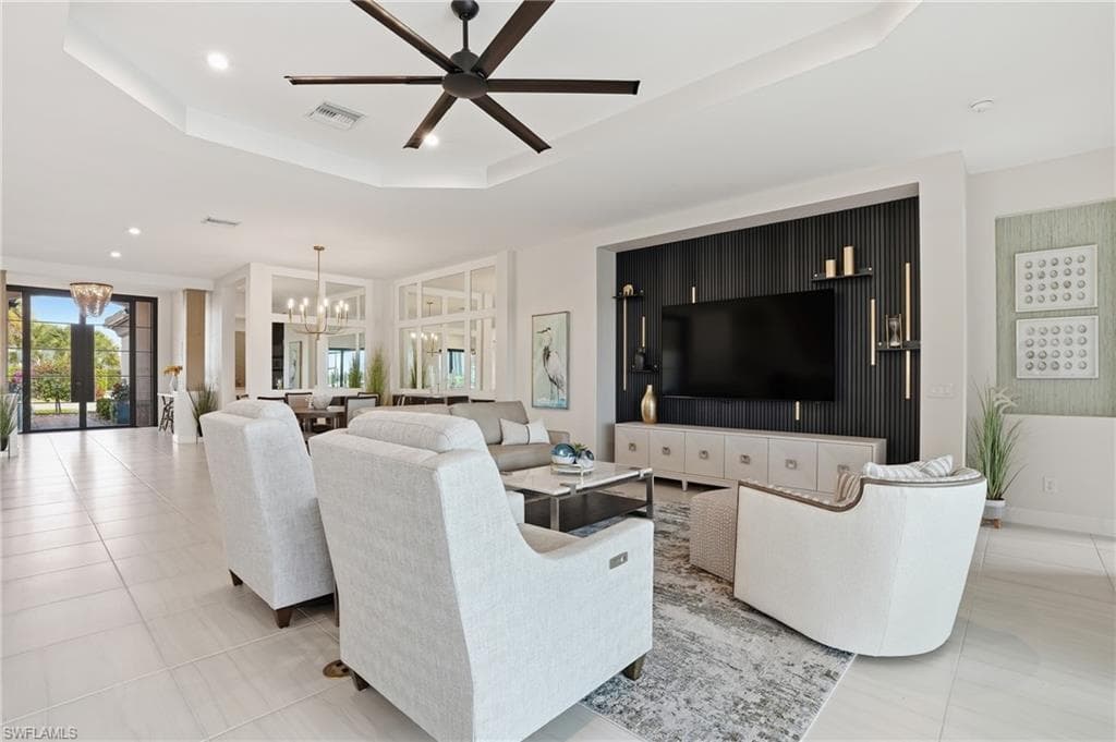 11591 Canal Grande DR, FORT MYERS FL 33913-3