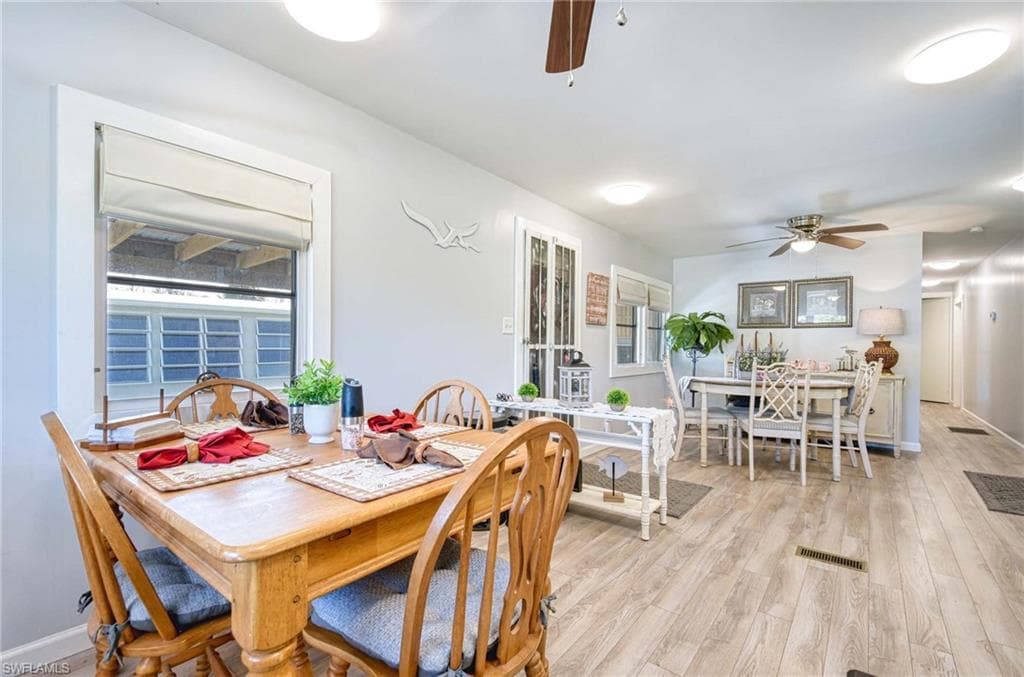 41 Sonderhen DR, NAPLES FL 34114-5