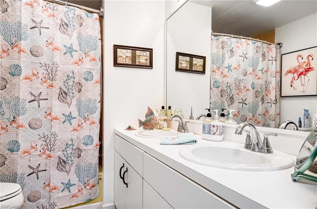 41 Sonderhen DR, NAPLES FL 34114-14