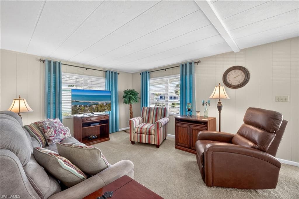 115 Overland TRL, NORTH FORT MYERS FL 33917-5