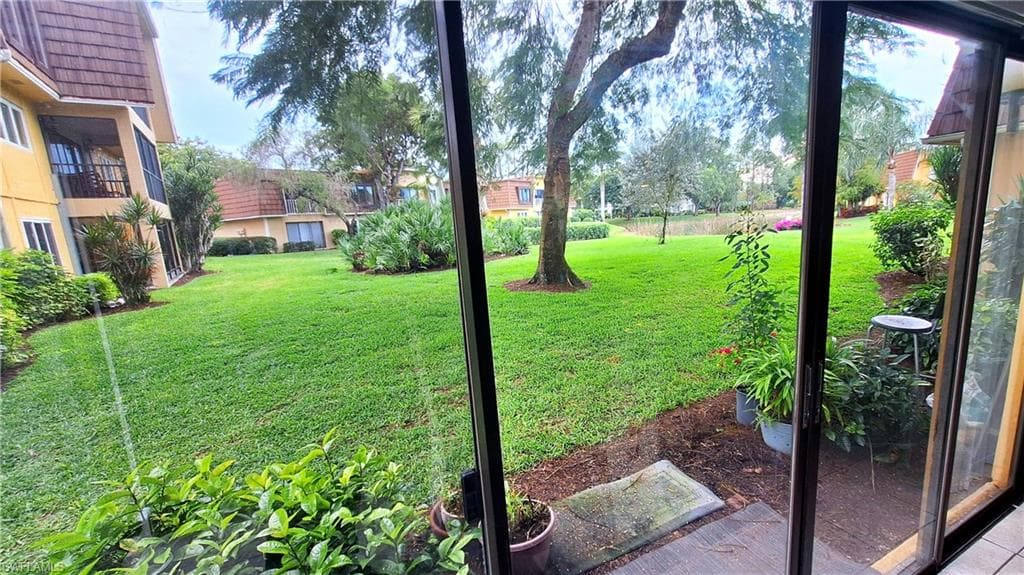 406 Meadowlark LN 406A-4