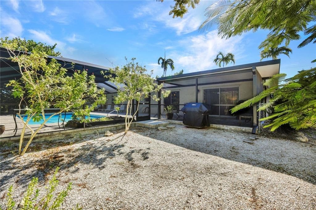 1737 Serenity LN, SANIBEL FL 33957-24