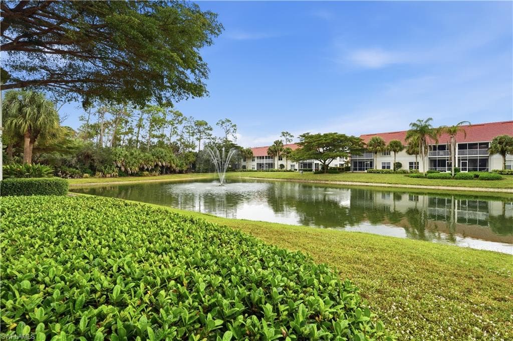 5390 Andover DR # 101, NAPLES FL 34110-2