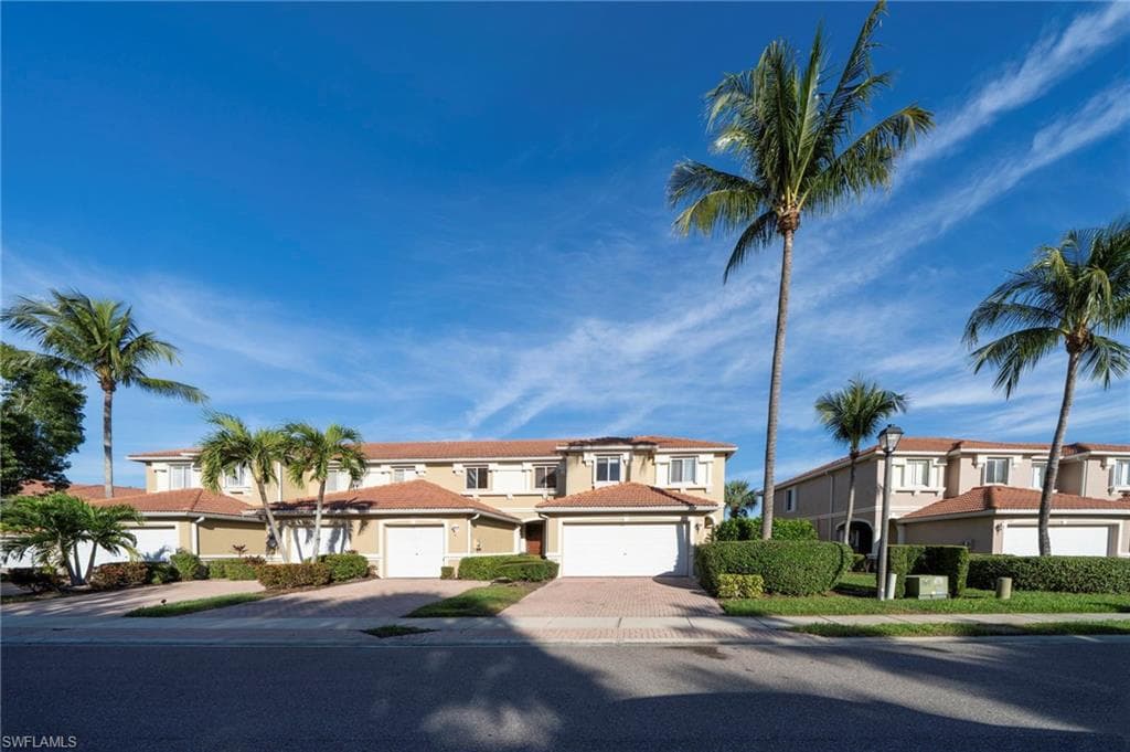 3372 Dandolo CIR, CAPE CORAL FL 33909-35