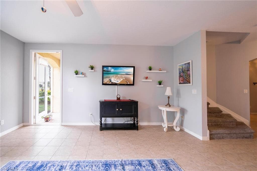 3372 Dandolo CIR, CAPE CORAL FL 33909-10