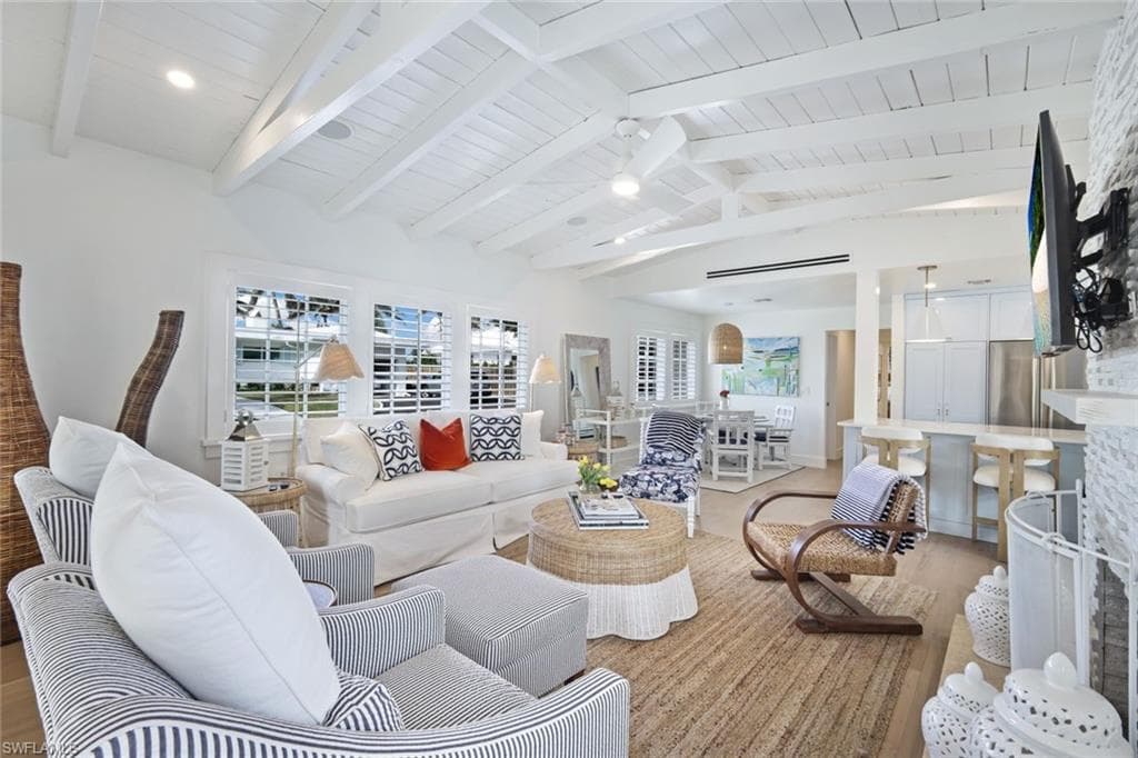 47 8th AVE S, NAPLES FL 34102-4