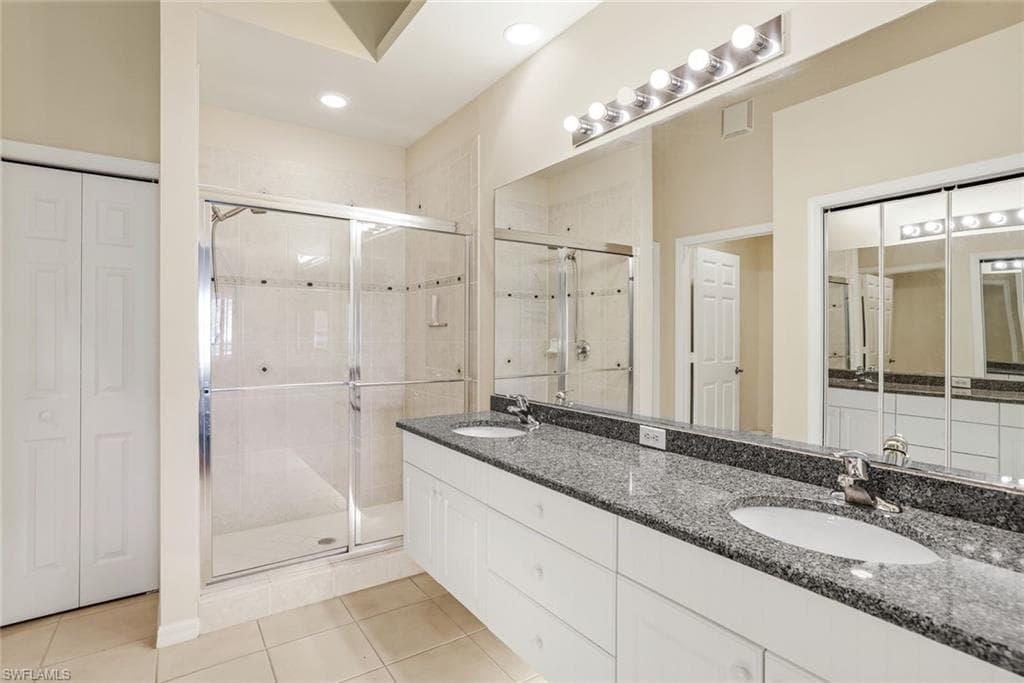 2373 Hidden Lake CT 8110-14