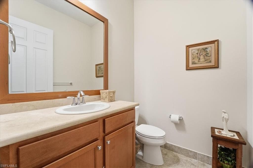 5149 Roma ST-12