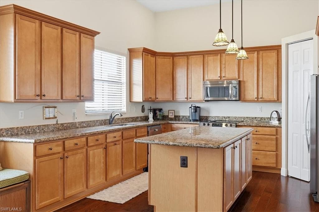 5149 Roma ST-11