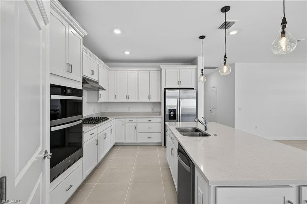 24844 Surf Haven LN, BONITA SPRINGS FL 34135-7