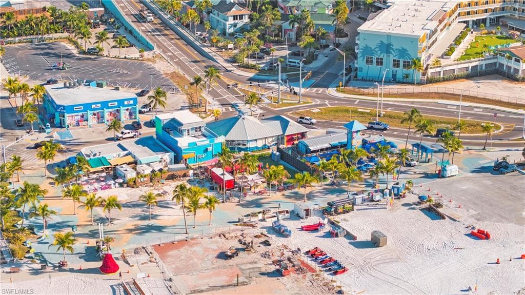 4551 Bay Beach LN 253-37