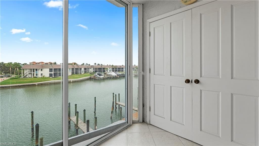 4551 Bay Beach LN 253-31