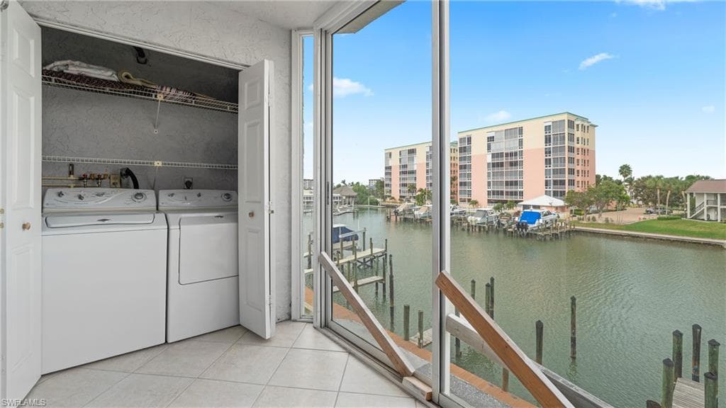 4551 Bay Beach LN 253-32