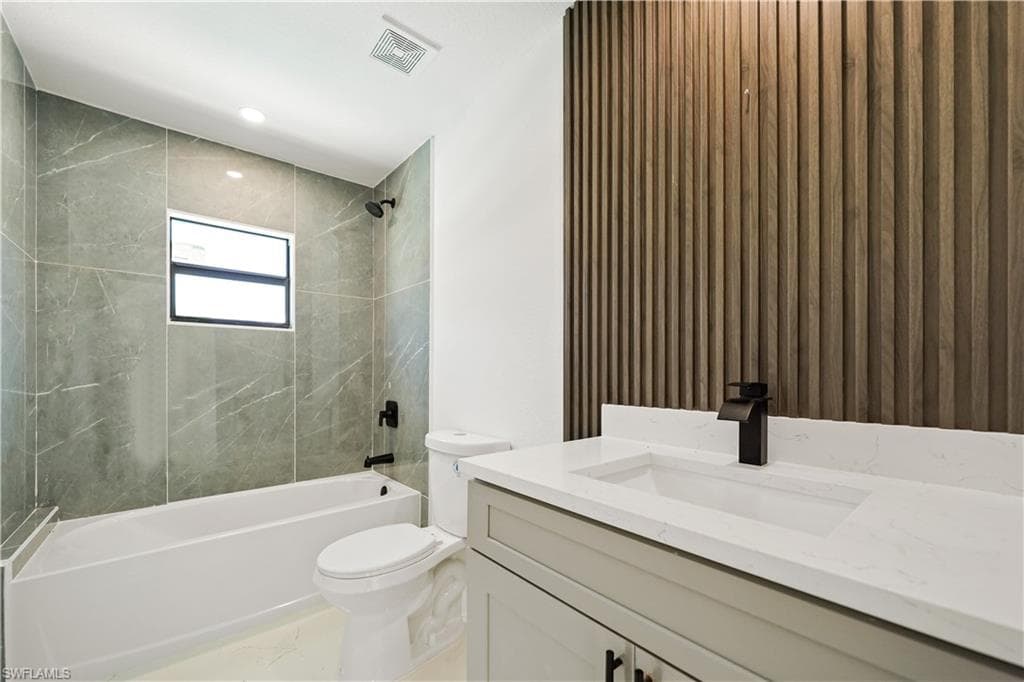 1213 NW 22nd PL, CAPE CORAL FL 33993-17