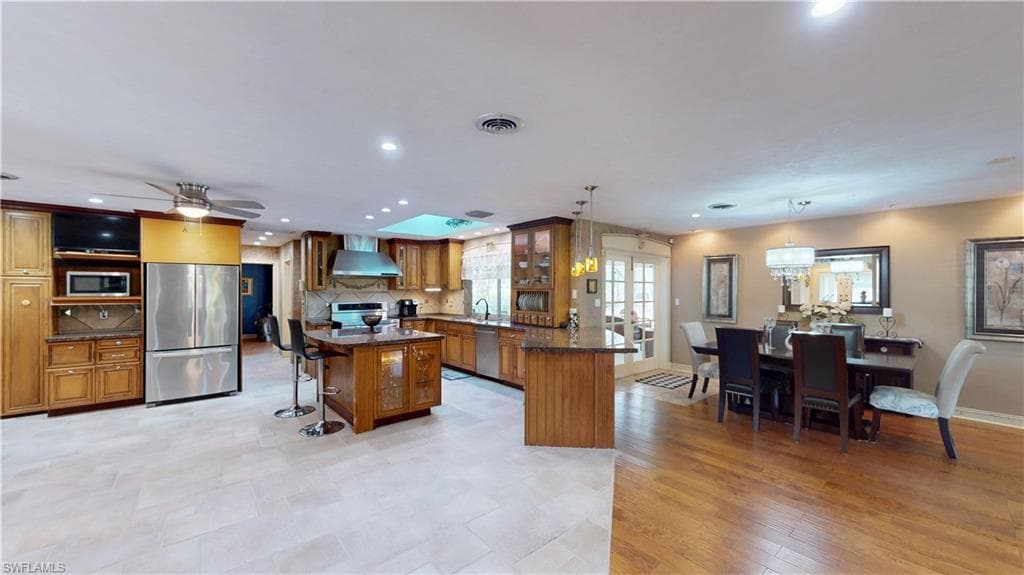 1487 Bass LN, FORT MYERS FL 33919-1