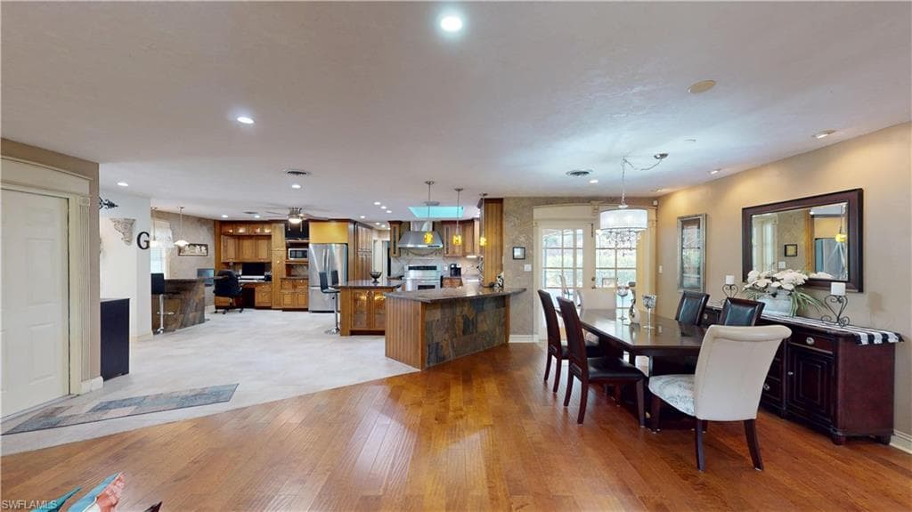 1487 Bass LN, FORT MYERS FL 33919-12
