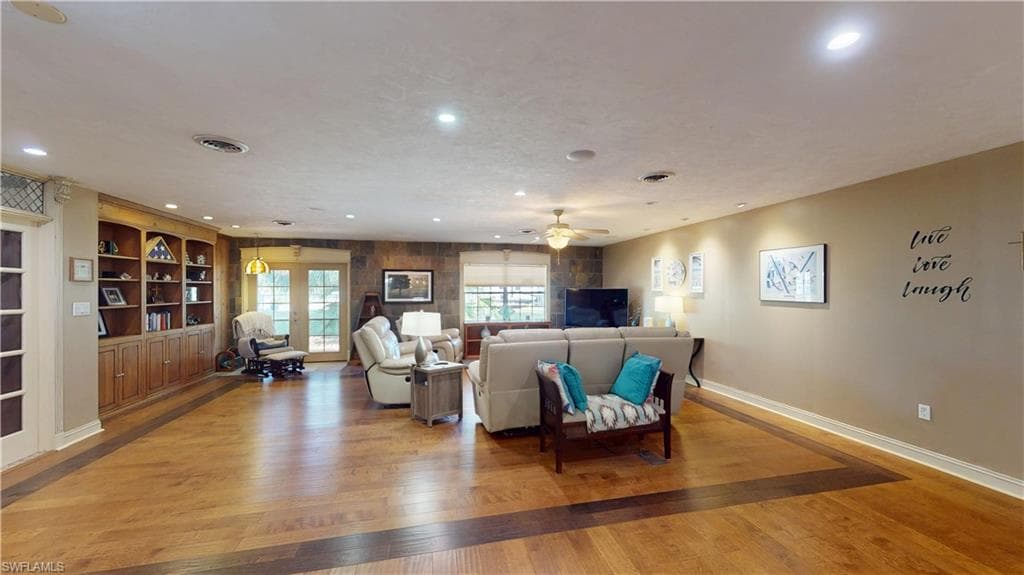 1487 Bass LN, FORT MYERS FL 33919-15