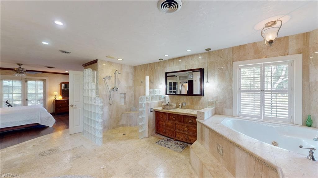 1487 Bass LN, FORT MYERS FL 33919-25