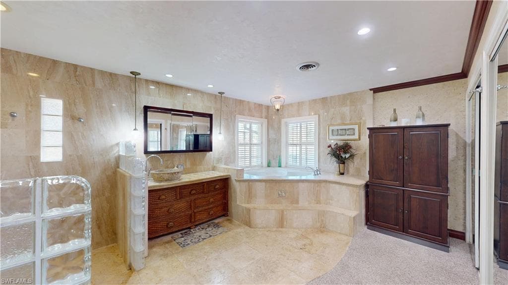 1487 Bass LN, FORT MYERS FL 33919-24