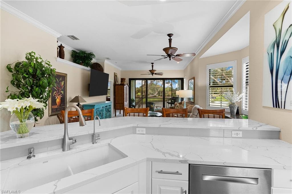 2421 Ravenna BLVD # 202, NAPLES FL 34109-4