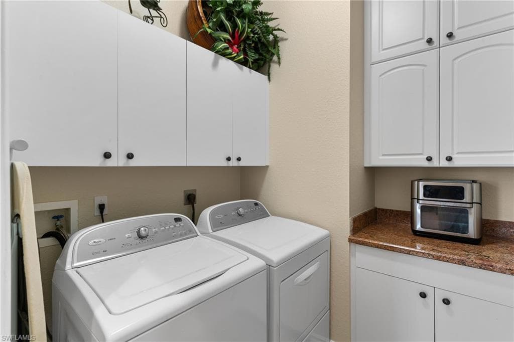 2421 Ravenna BLVD # 202, NAPLES FL 34109-19