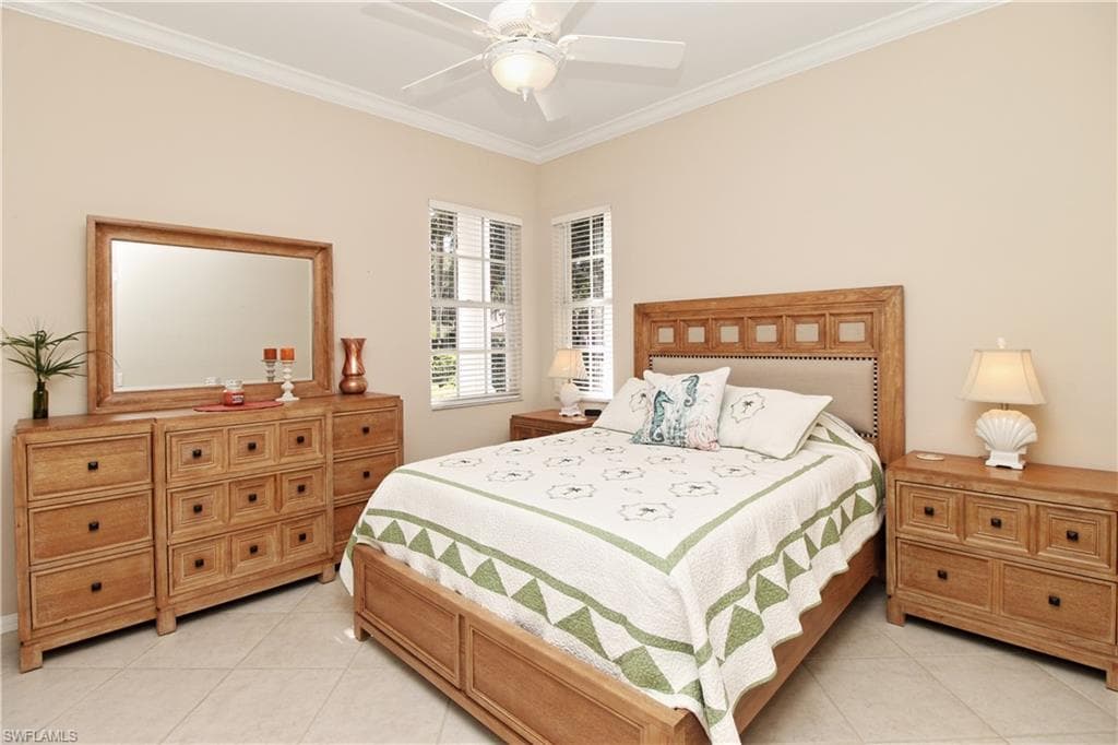 1901 Winding Oaks WAY, NAPLES FL 34109-12