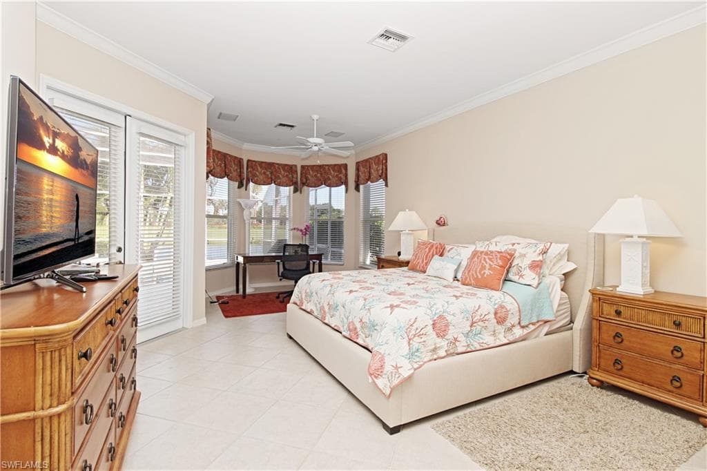 1901 Winding Oaks WAY, NAPLES FL 34109-9