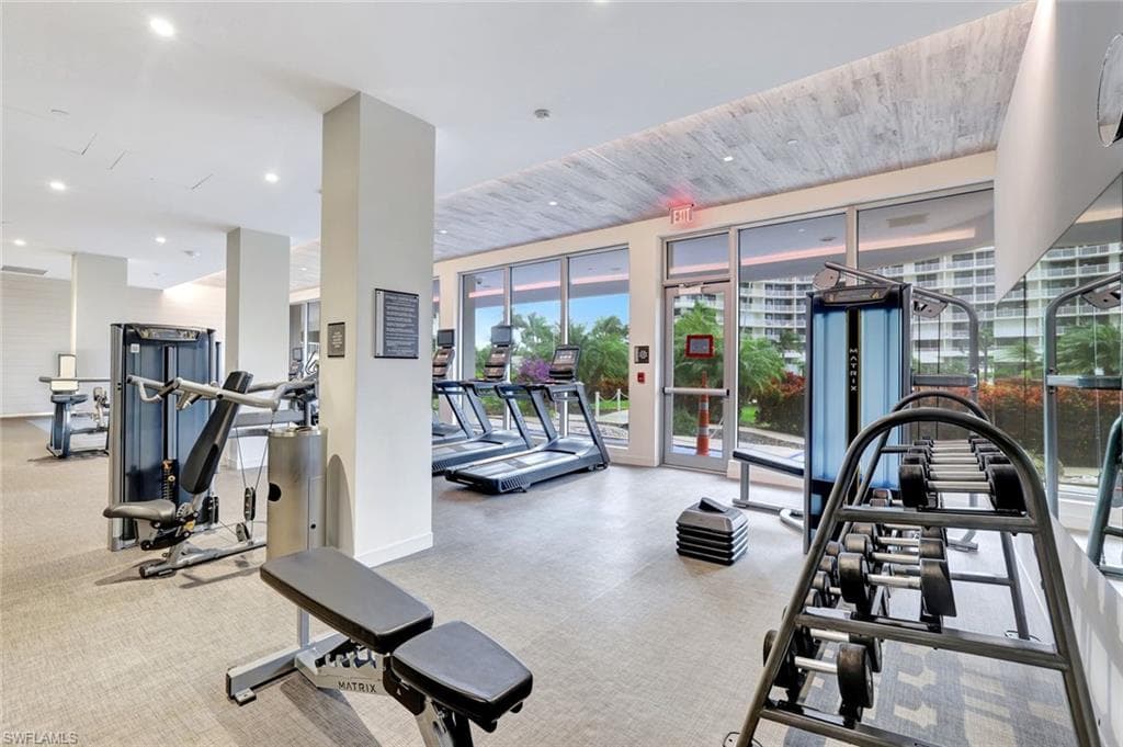 260 Seaview CT # 1210, MARCO ISLAND FL 34145-22