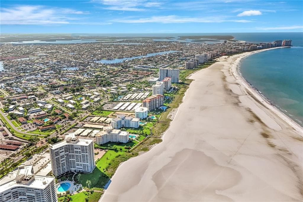 260 Seaview CT # 1210, MARCO ISLAND FL 34145-26