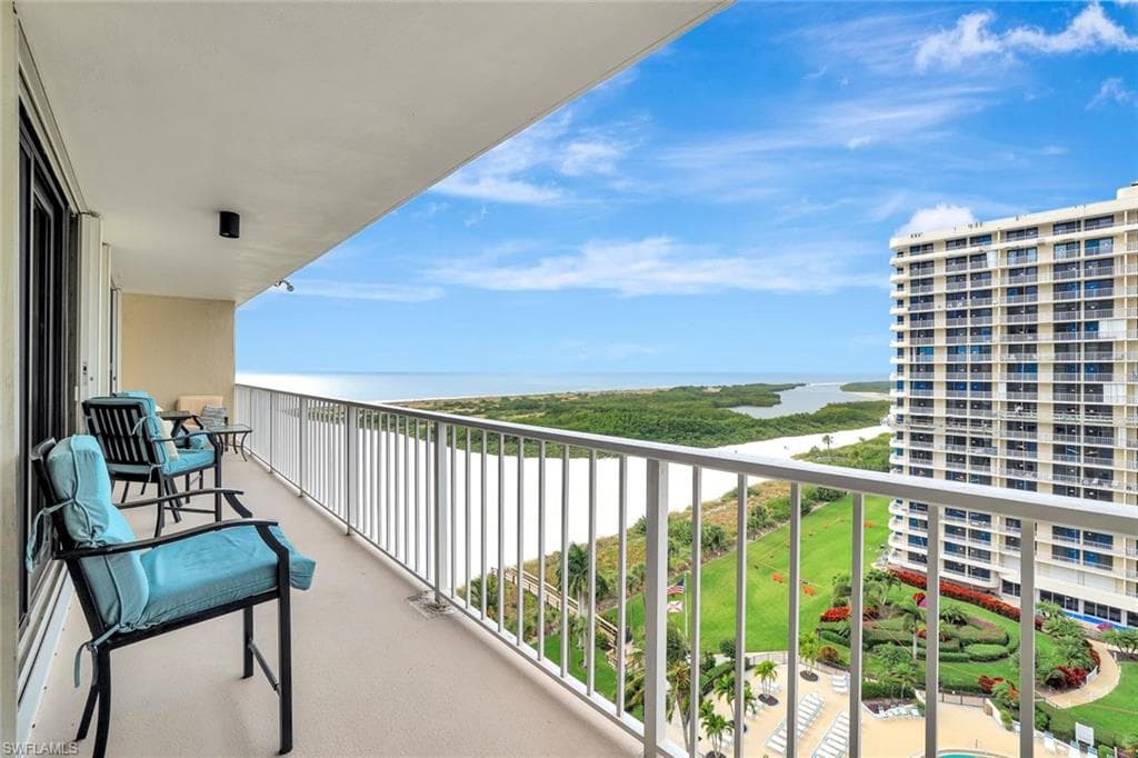260 Seaview CT # 1210, MARCO ISLAND FL 34145-19