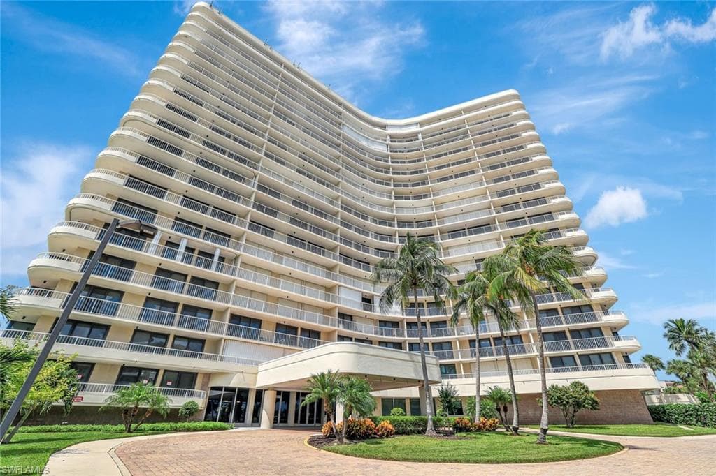 260 Seaview CT # 1210, MARCO ISLAND FL 34145-3